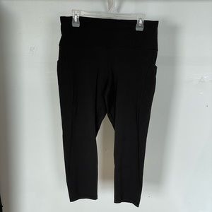 Lululemon Align 25’ black leggings with pockets. Size 14